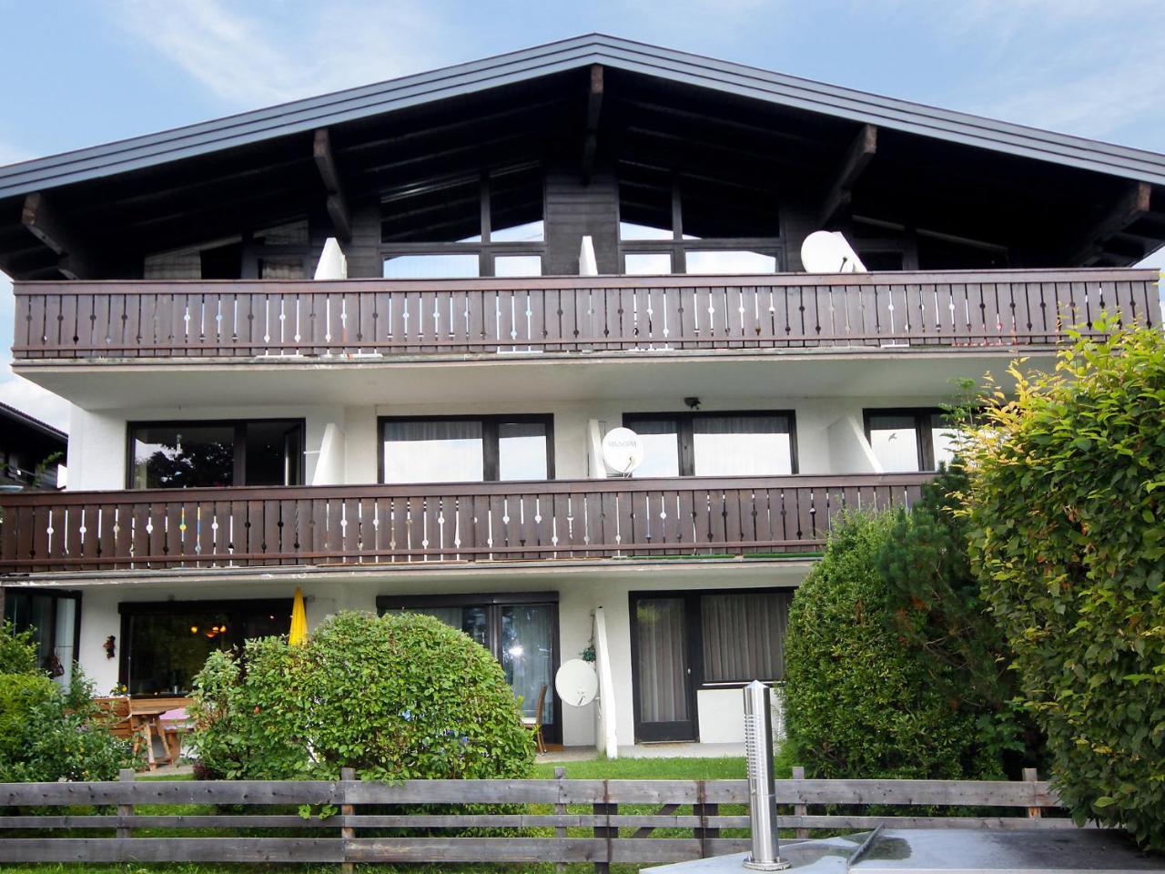 Apartment Haus Point By Interhome ไมส์โฮเฟิน ภายนอก รูปภาพ